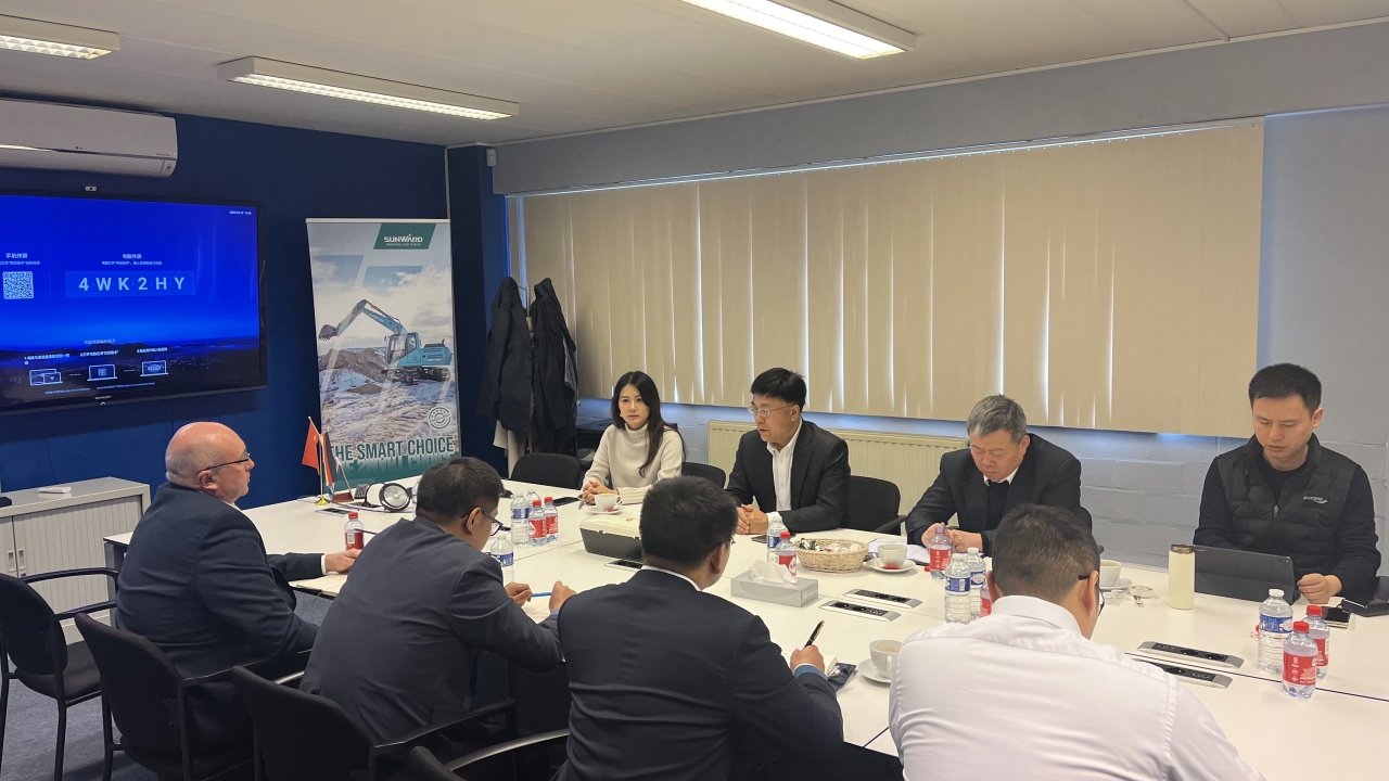 广州工控党委书记、董事长景广军率队赴Z6人生就是博智能欧洲子公司调查