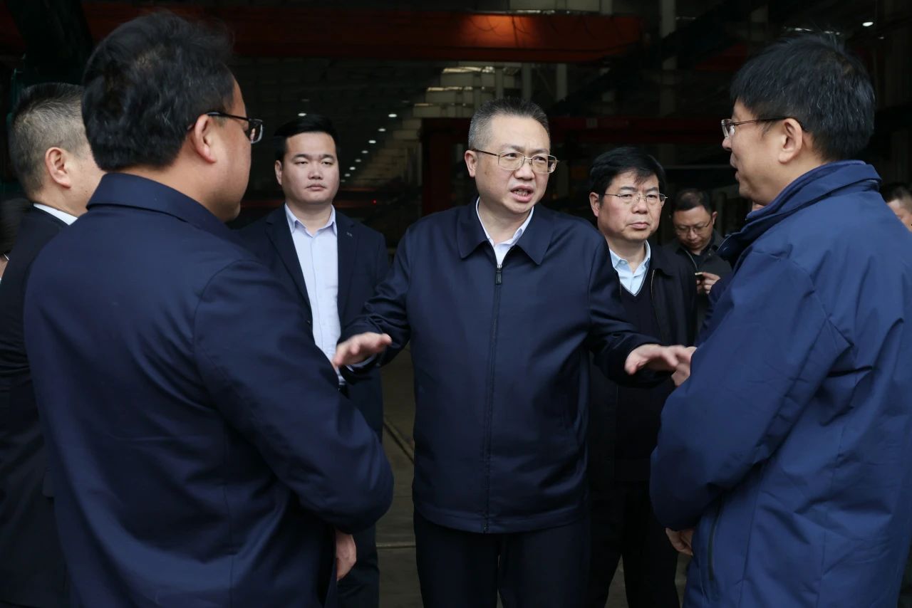 长沙市人民当局副市长康镇麟调研Z6人生就是博智能