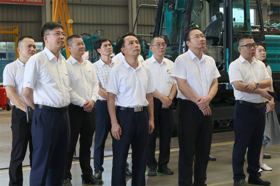 20240716081922_50068 广州市应急治理局调研Z6人生就是博智能