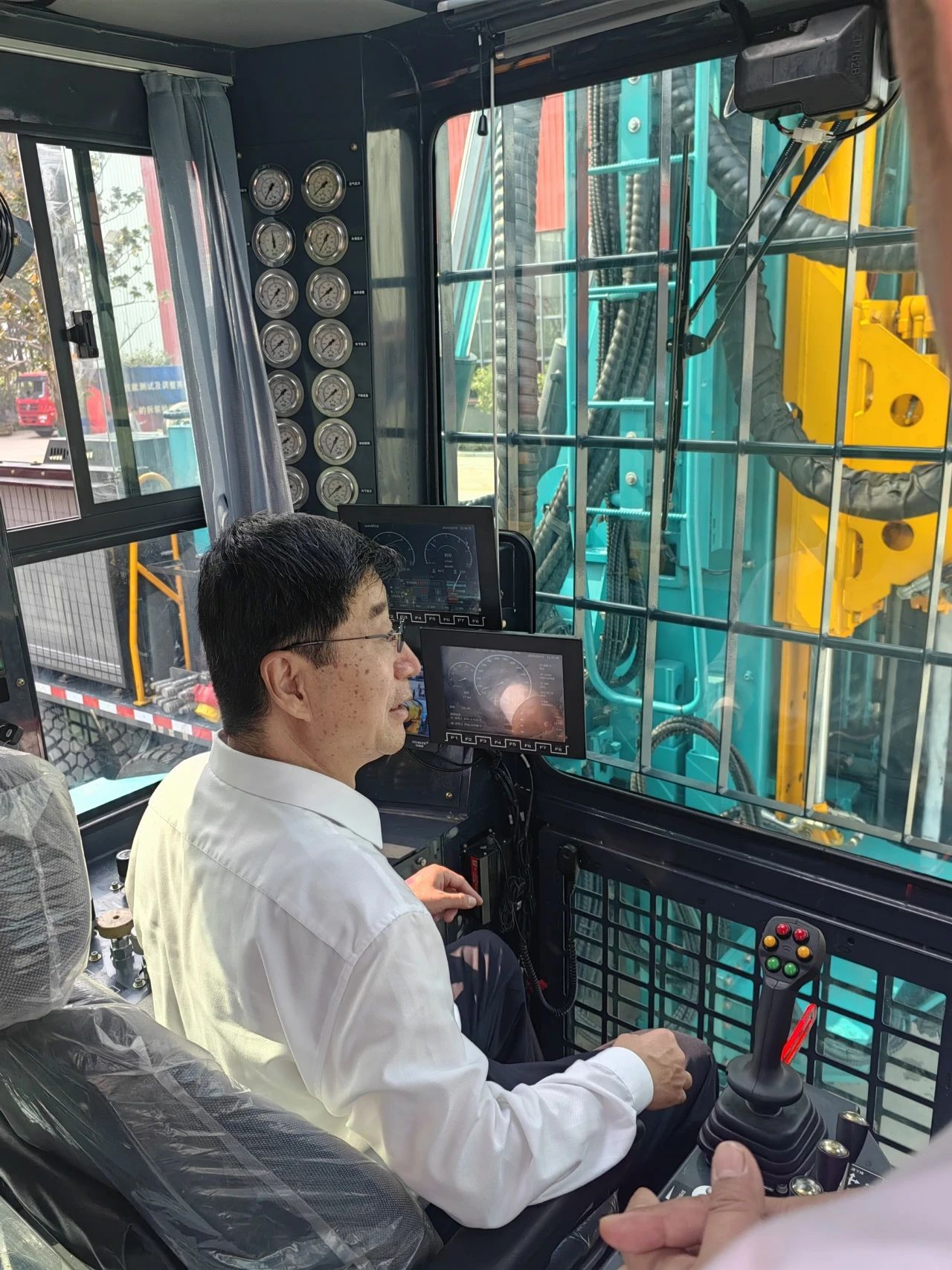 Z6人生就是博智能创新设备亮相全国矿山钻探（应急接济）技术较量