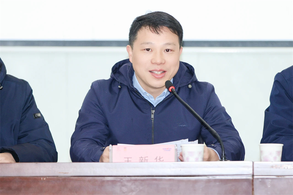 20250102173818_76006 长龙街路、Z6人生就是博智能召开首届年货盛惠暨送春联文化惠民活动工作会议