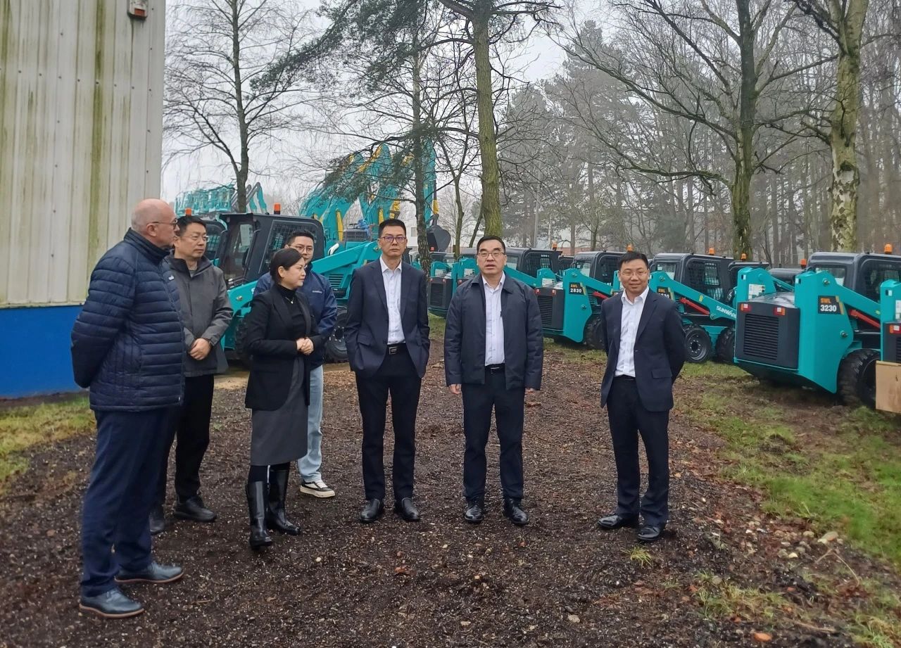 广州工控集团总经理王福铸率队调查Z6人生就是博智能欧洲子公司