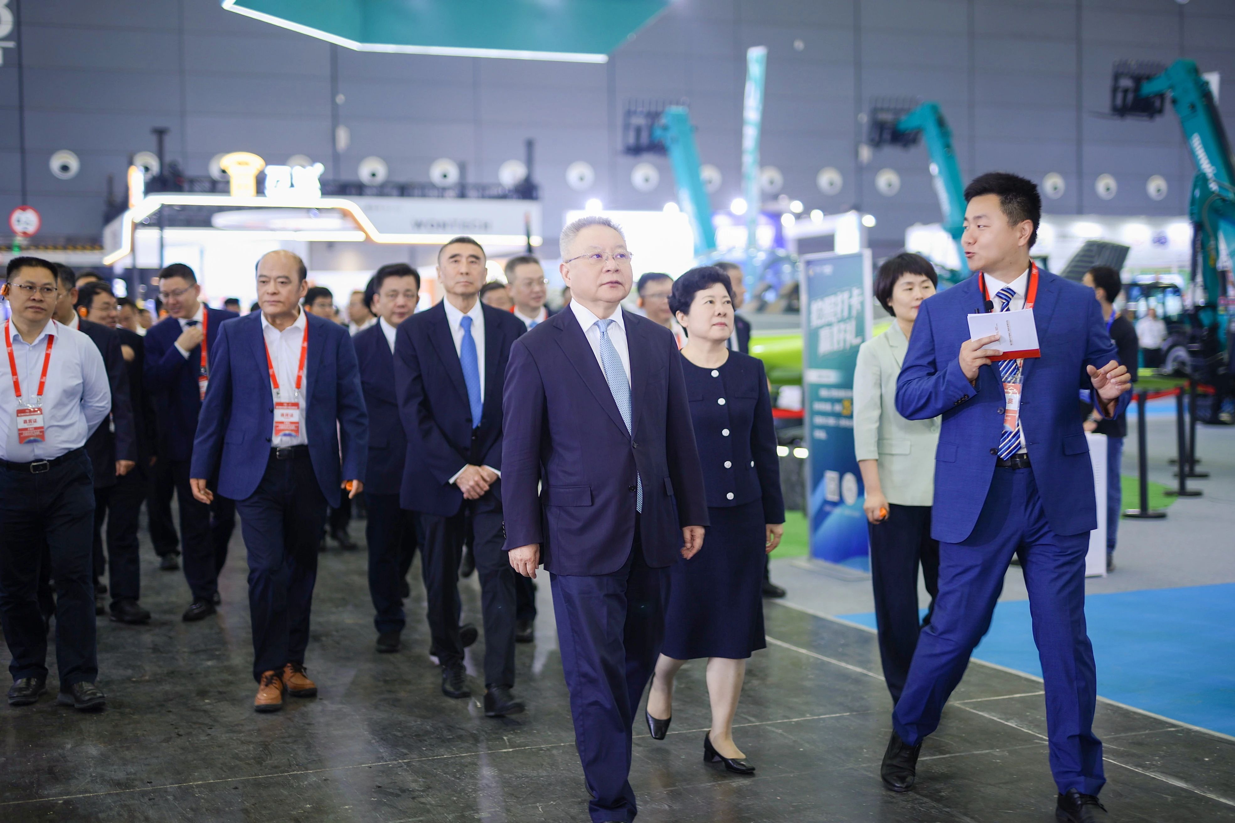 2025 CICEE | 圆满收官!Z6人生就是博智能展区亮点杰出回首