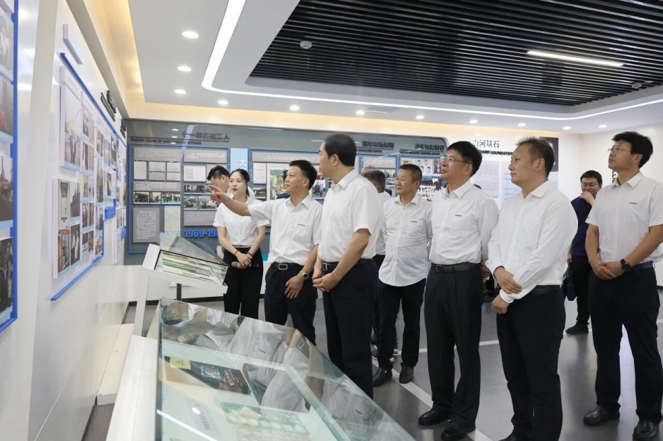 中国煤炭地质总局局长马刚到访Z6人生就是博智能，同谋绿色智能矿山设备发展新蹊径