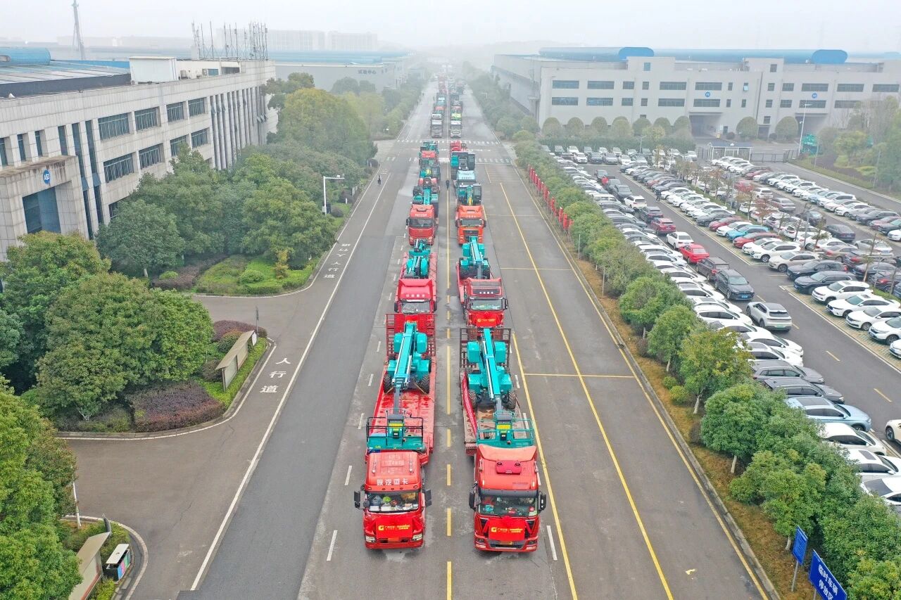 Z6人生就是博智能进行2026年正月系列发货典礼，过亿元设备奔赴全球